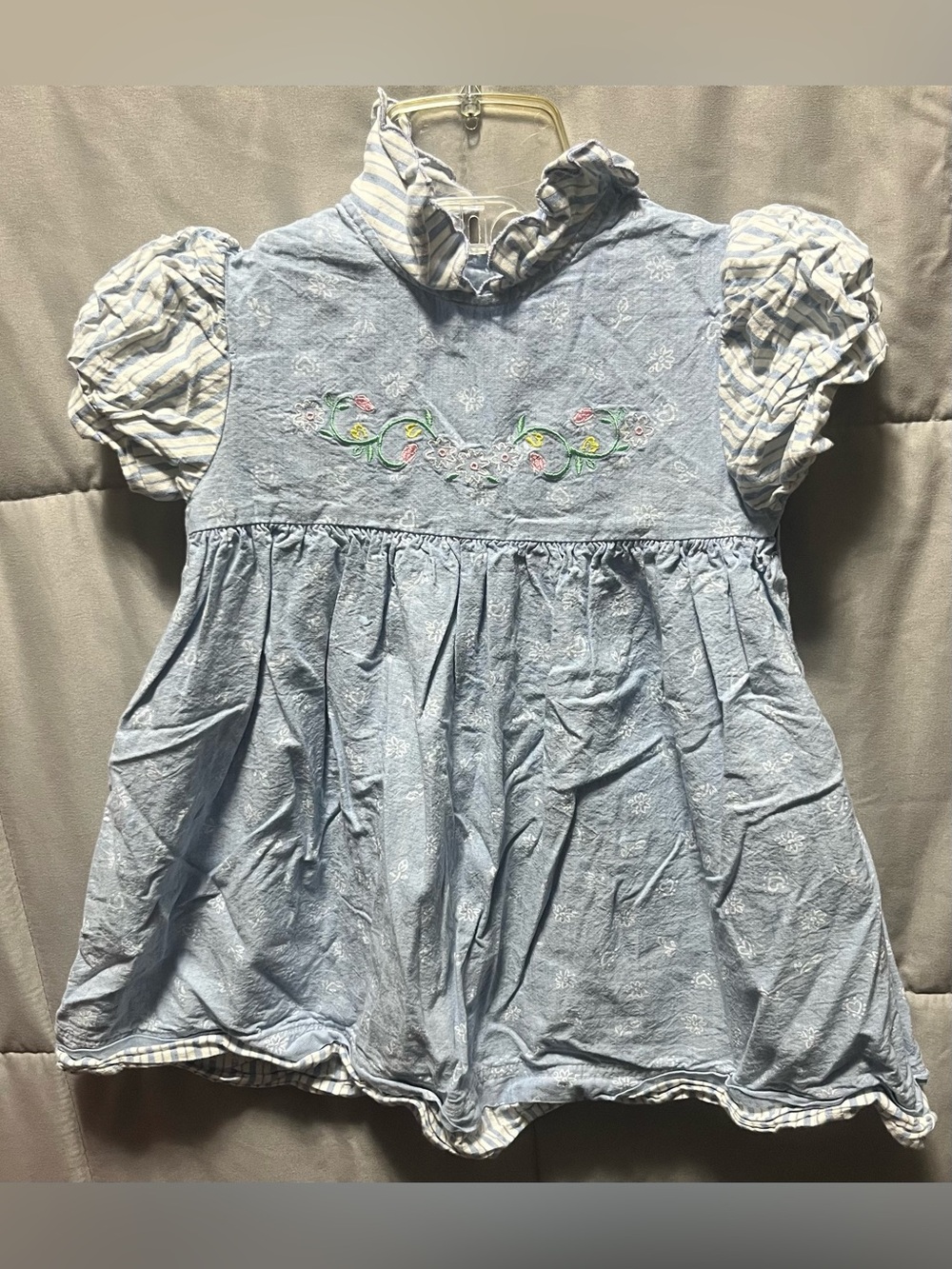 Vintage OshKosh B’Gosh 3T Blue Floral Embroidered Puff Sleeve Dress Cottagecore